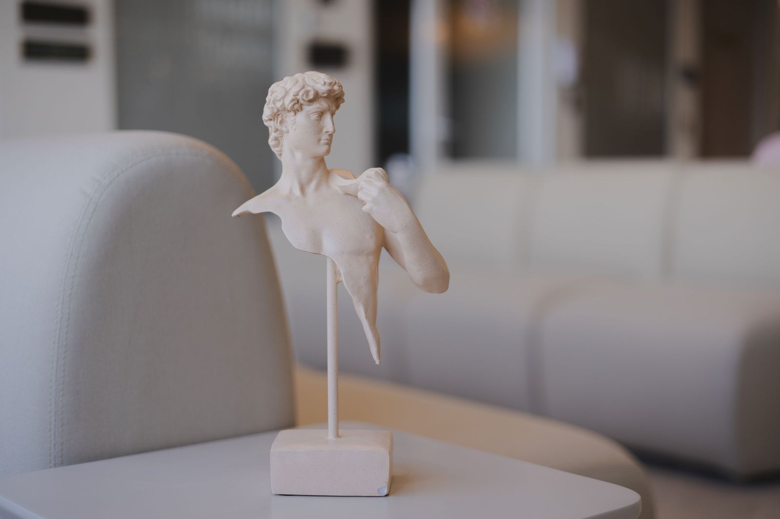 Escultura en la sala de espera